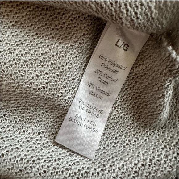 Minnie Mouse sweater - Picture 7 of 8